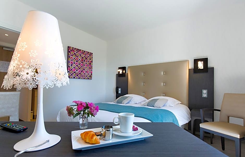 Logis Hotel Restaurant Spa Beau Site