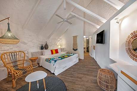 Premium Garden Bungalow