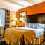 Hamden Hotel and Suites HAMDEN - NEW HAVEN