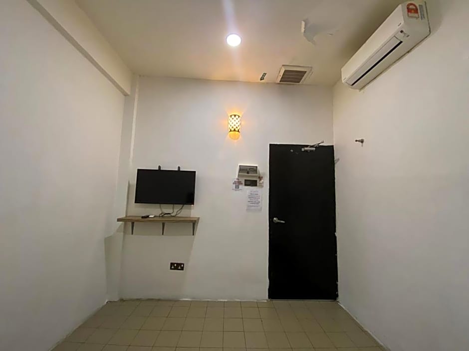 Hotel station 24