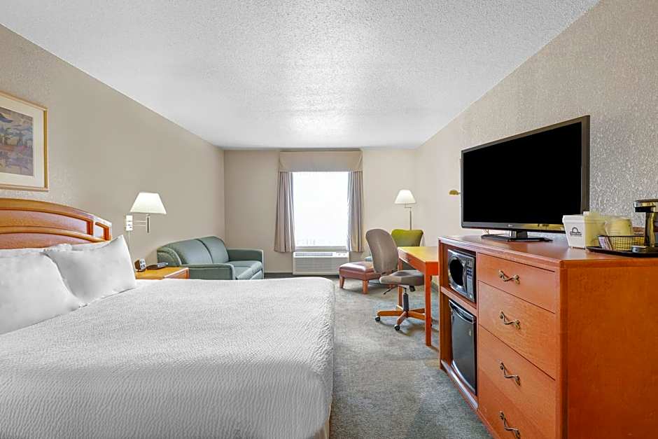 Days Inn by Wyndham Red Deer