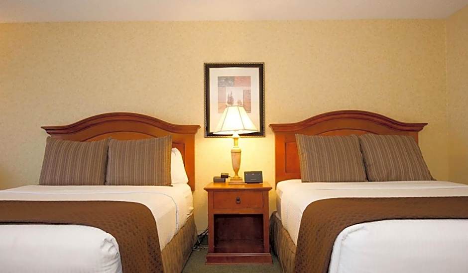 Red Lion Hotel Pasco Airport & Conference Center