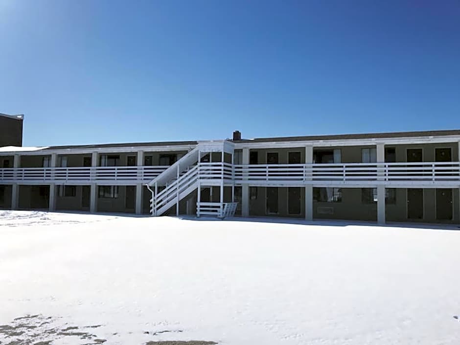 Outer Banks Motor Lodge