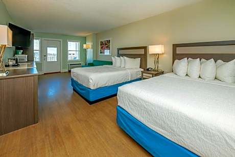 Efficiency King Oceanview with Balcony