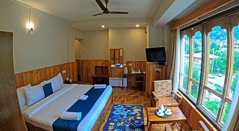Khamsum Inn