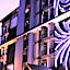 Metro Hotel & Spa