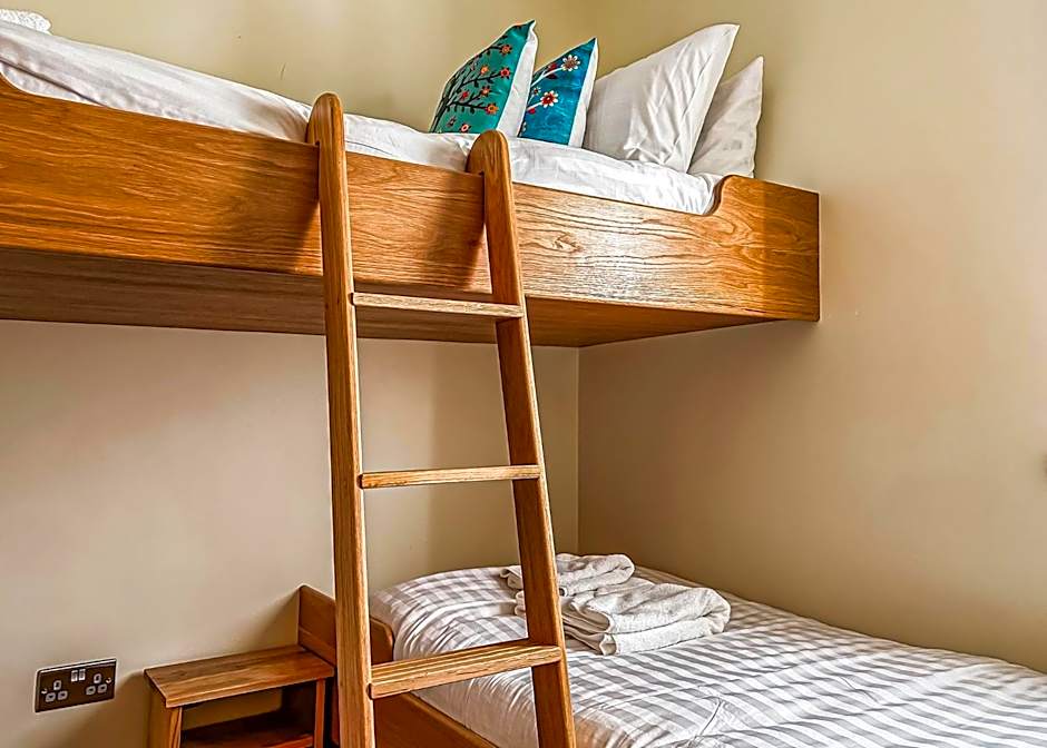 Flaxton Meadows Luxury Lodges