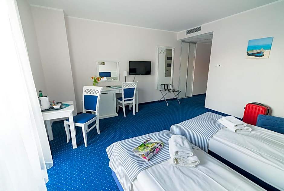 Zdjęcie 1 z 6 — Economy 1 Double Bed or 2 Beds