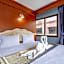 Patong Social Hotel & Restaurant, Patong Beach