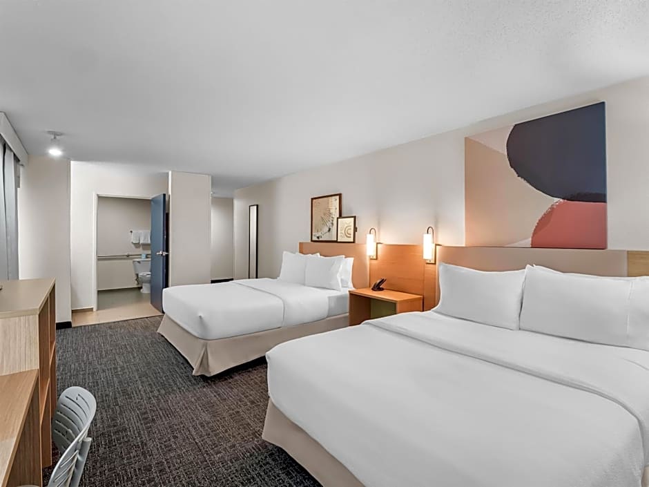 Spark by Hilton Ann Arbor South