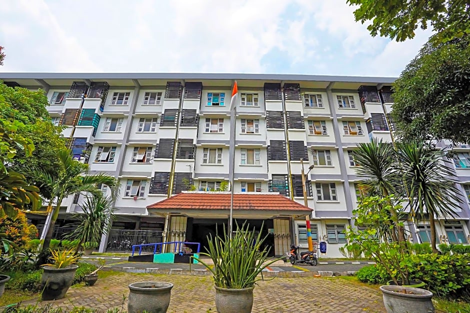 SPOT ON 92474 Penginapan Rusunawa Ii