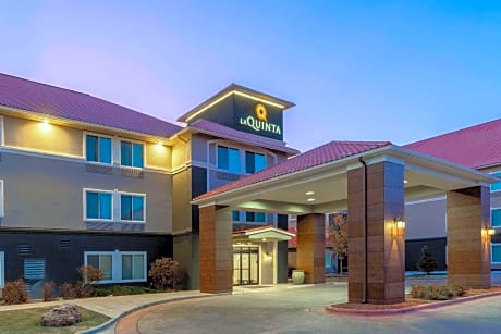 La Quinta Inn & Suites by Wyndham Rifle