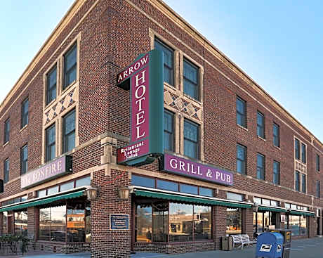 Arrow Hotel