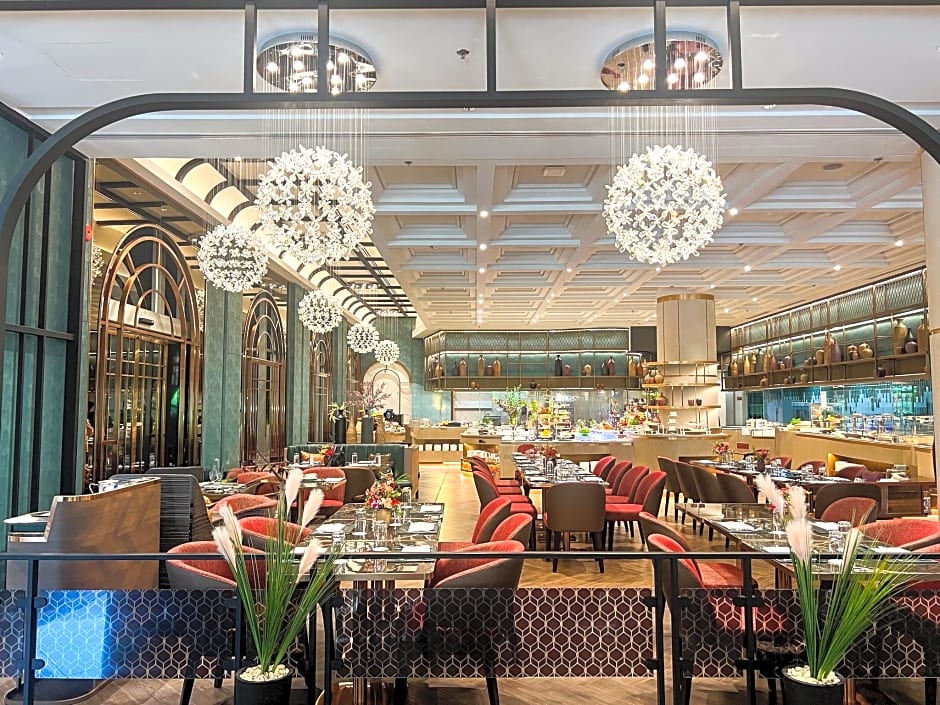 Miracle Grand Convention Hotel