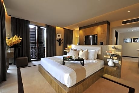 Suite With Double Bed
