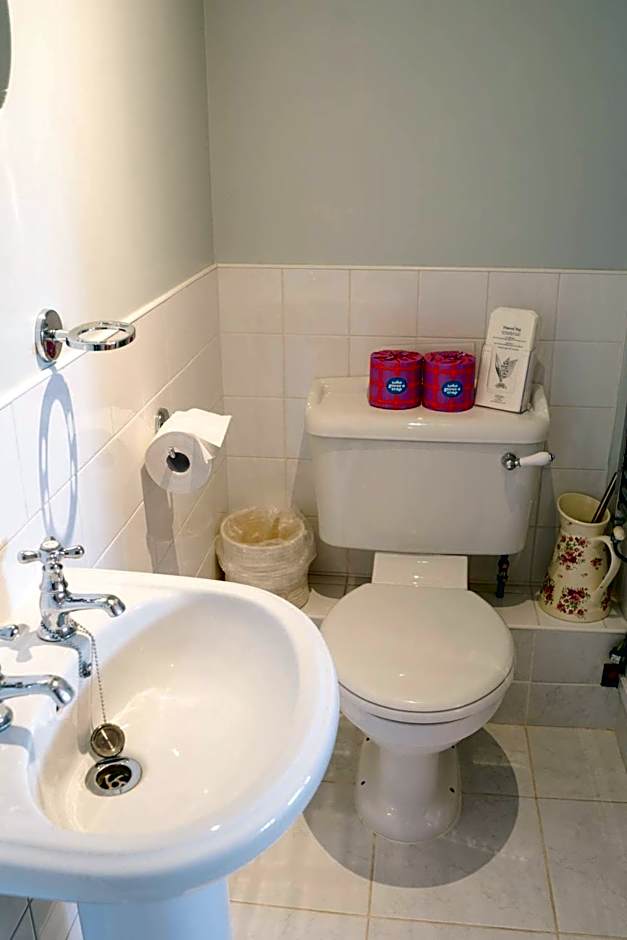 Henllys Estate B and B