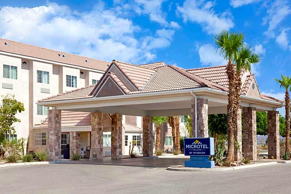 Microtel Inn & Suites by Wyndham Wellton