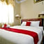 RedDoorz Plus near Pelabuhan Bitung