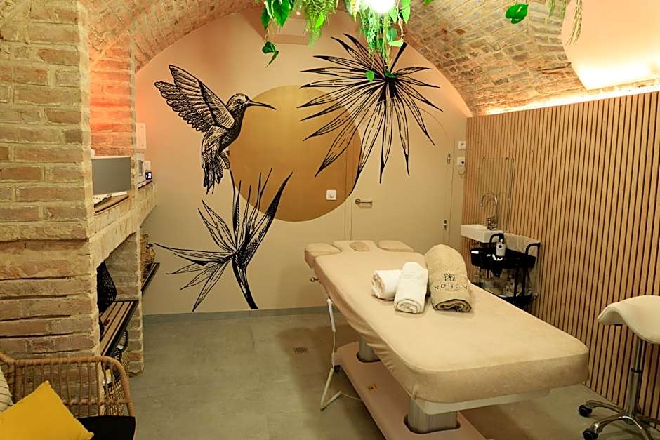 Une maison en ville, Hyper Centre ville, Spa