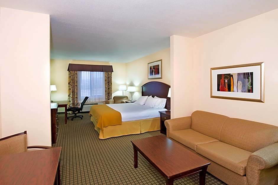 Holiday Inn Express & Suites Willcox By IHG