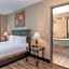 Coast Lonsdale Quay Hotel