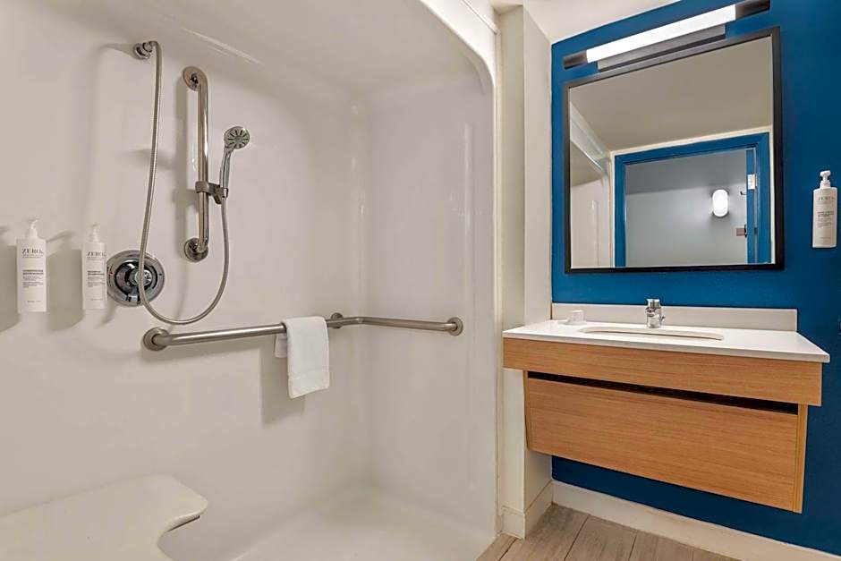 Spark by Hilton St. Augustine Historic District