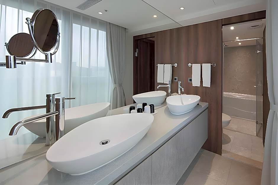 Green World Hotels Song Shan