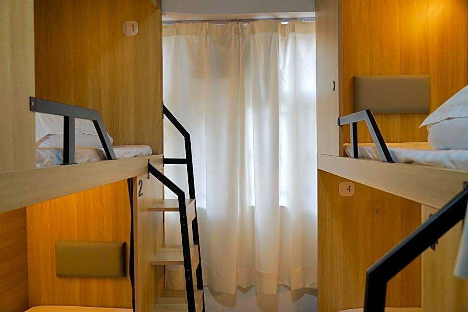 Waveflo Hostel 浪花青旅