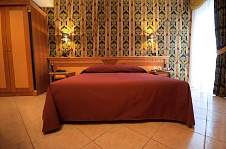 Triple Room with balcony dependance