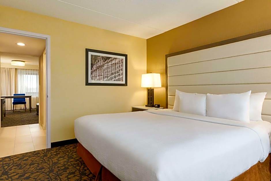 Embassy Suites By Hilton Boston Waltham