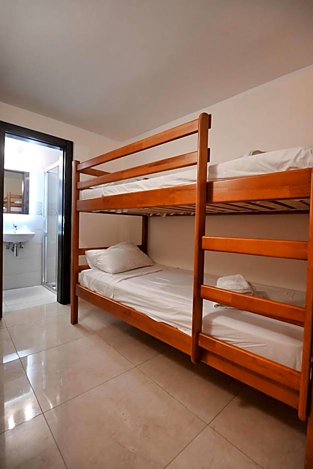 The Cloisters Bed And Breakfast