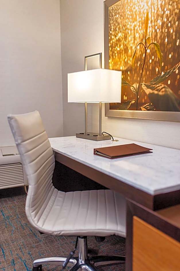 DoubleTree by Hilton Neenah
