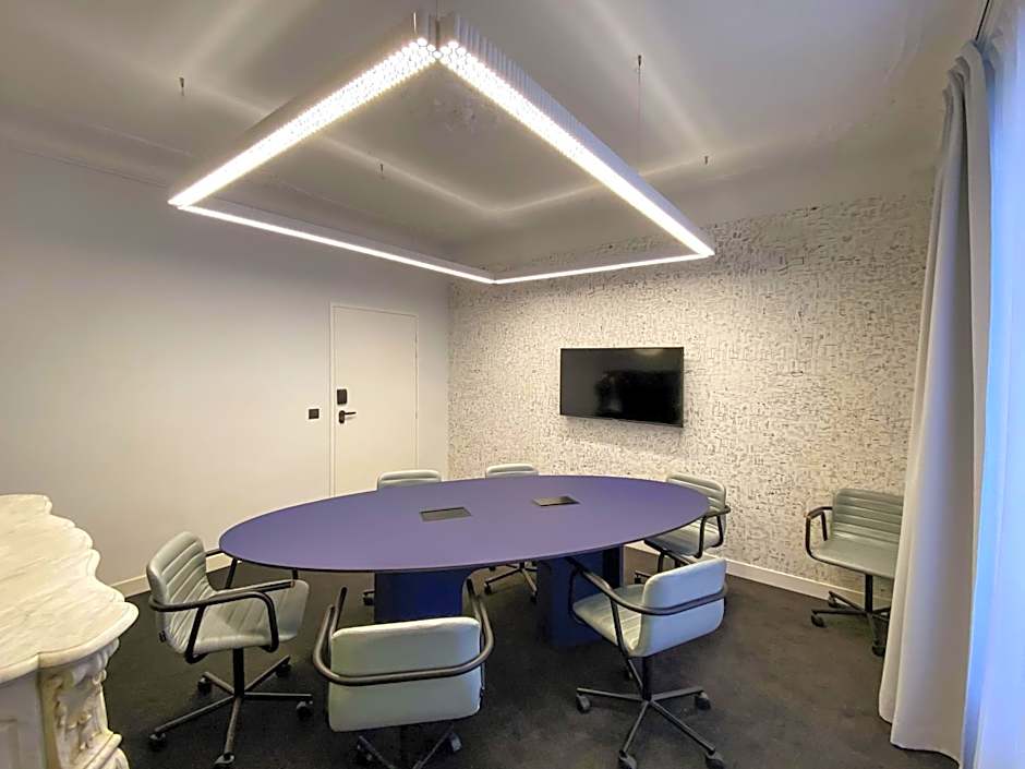 Tribe Paris Batignolles