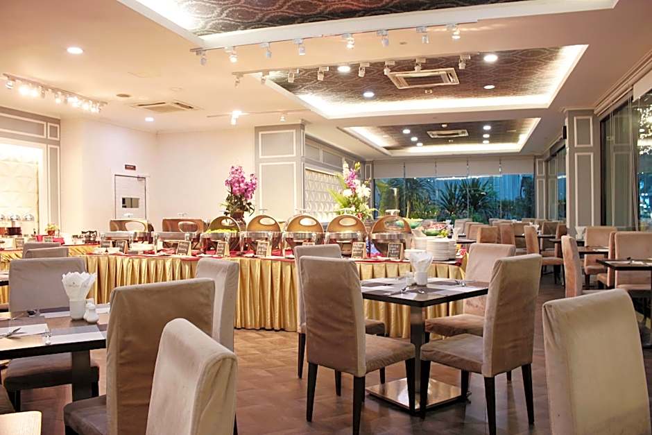 Picnic Hotel Bangkok