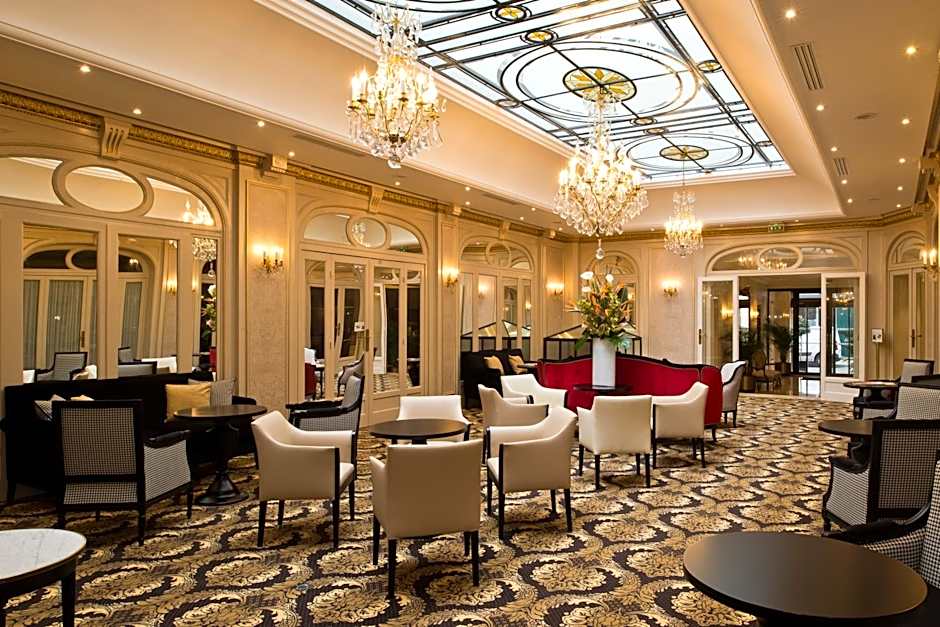 Hotel Saint Petersbourg Opera