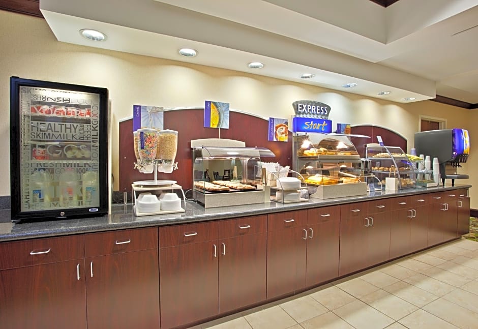 Holiday Inn Express Hotel & Suites Franklin