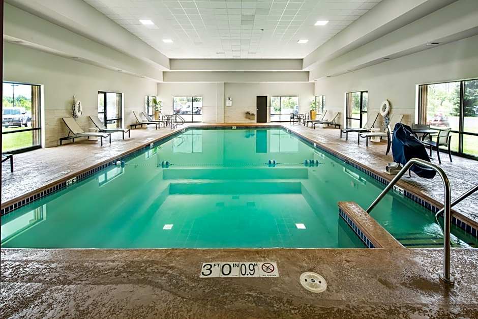 Crowne Plaza Milwaukee South By IHG