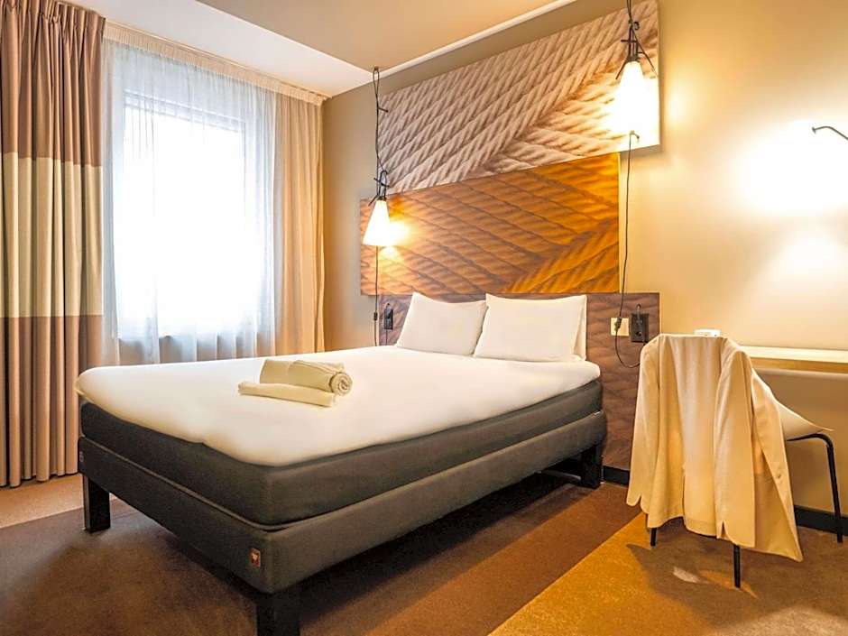 ibis Geneve Centre Lac