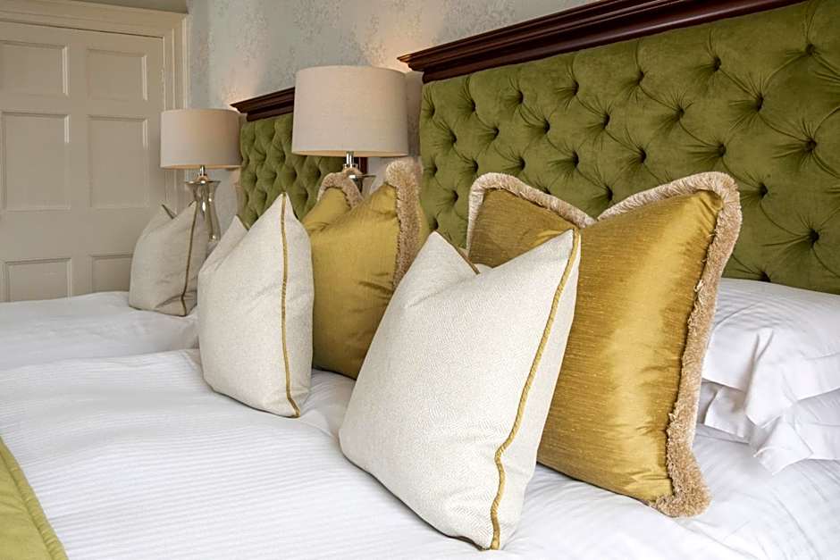 Roundthorn Country House & Luxury Apartments