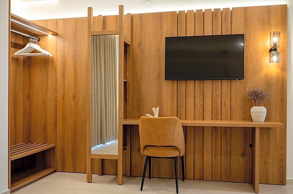 Sunrise SeaSide Suites