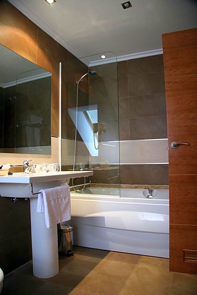 Hotel 44