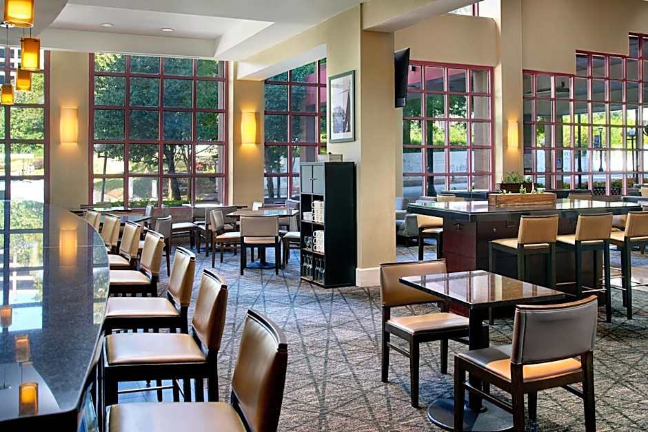 Atlanta Marriott Suites Midtown