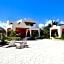 Mayan Beach Garden Inn