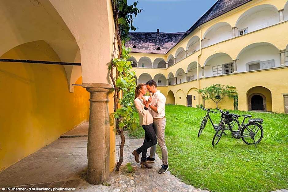 JUFA Hotel Bad Radkersburg - inkl 4h Thermeneintritt in Parktherme