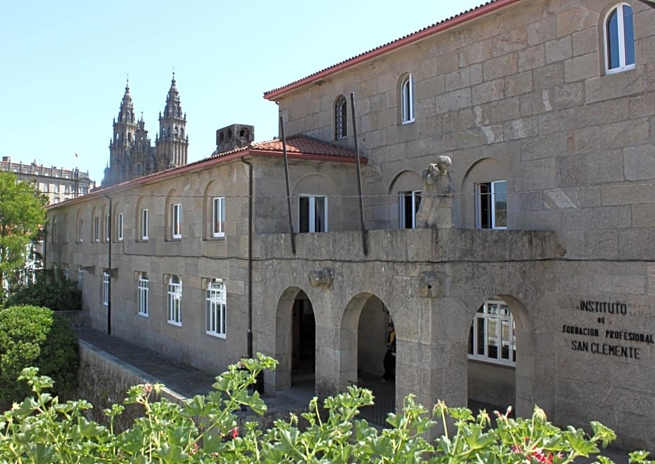 San Clemente by Pousadas de Compostela