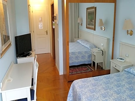 Double or twin Classic Room