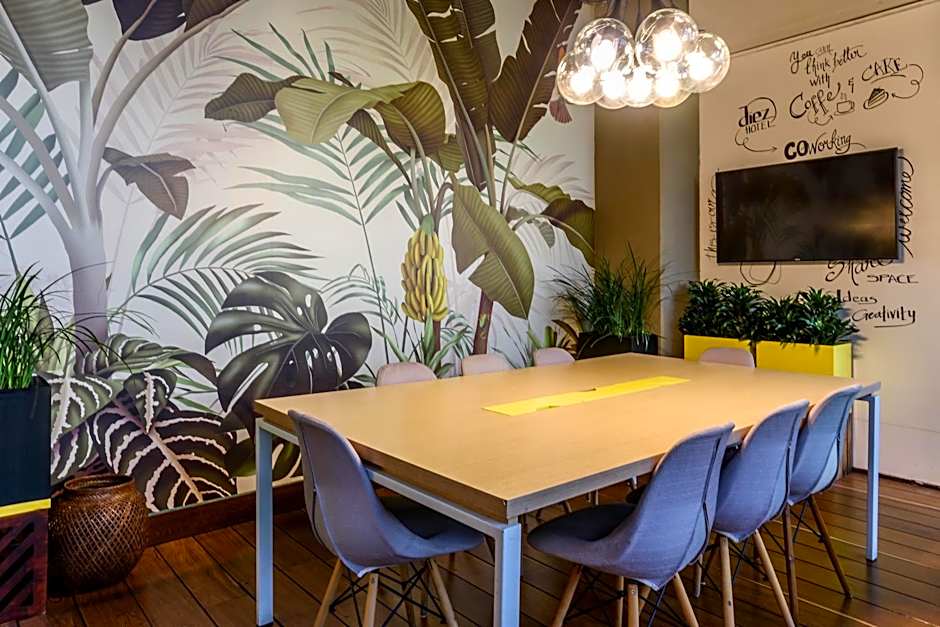 Diez Hotel Categoría Colombia