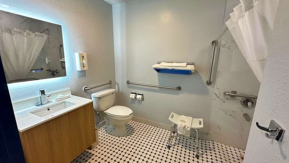 Microtel Inn & Suites by Wyndham Gallup