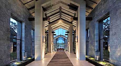 Pullman Lijiang Resort And Spa