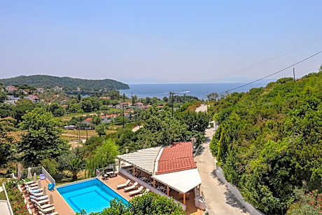 Zorbas Family House